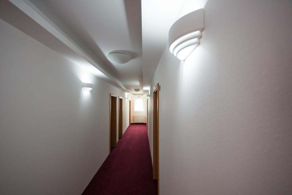 Hotel Europejski Nysa Exterior foto